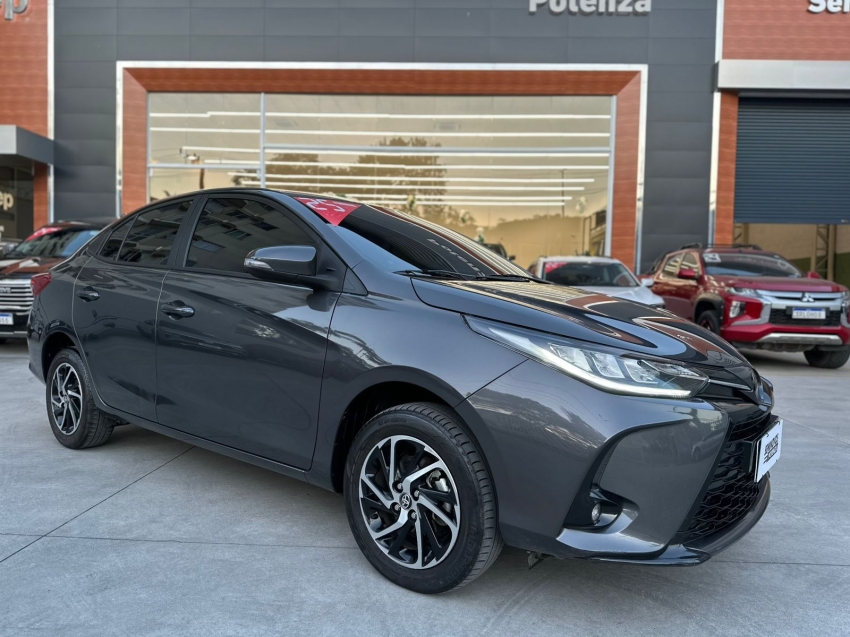 toyota yaris 1.5 16v flex sedan xls multidrive 24/25 seminovo toyota yaris 1.5 16v flex sedan xls multidrive 24/25 seminovo