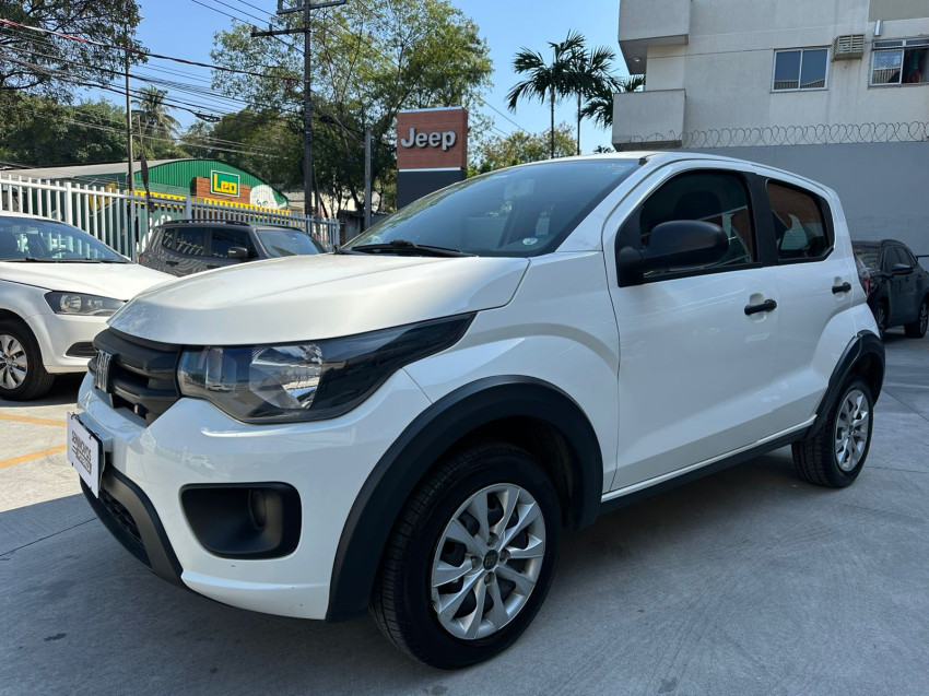 fiat mobi 1.0 evo flex like man 23/24 seminovo