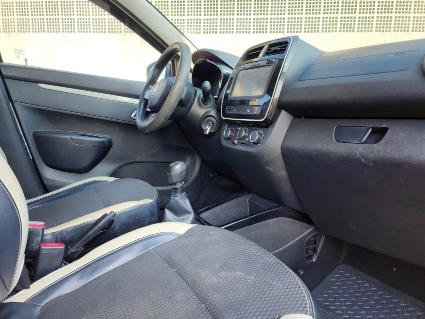 renault kwid 1.0 12v sce flex intense man 17/18 seminovo