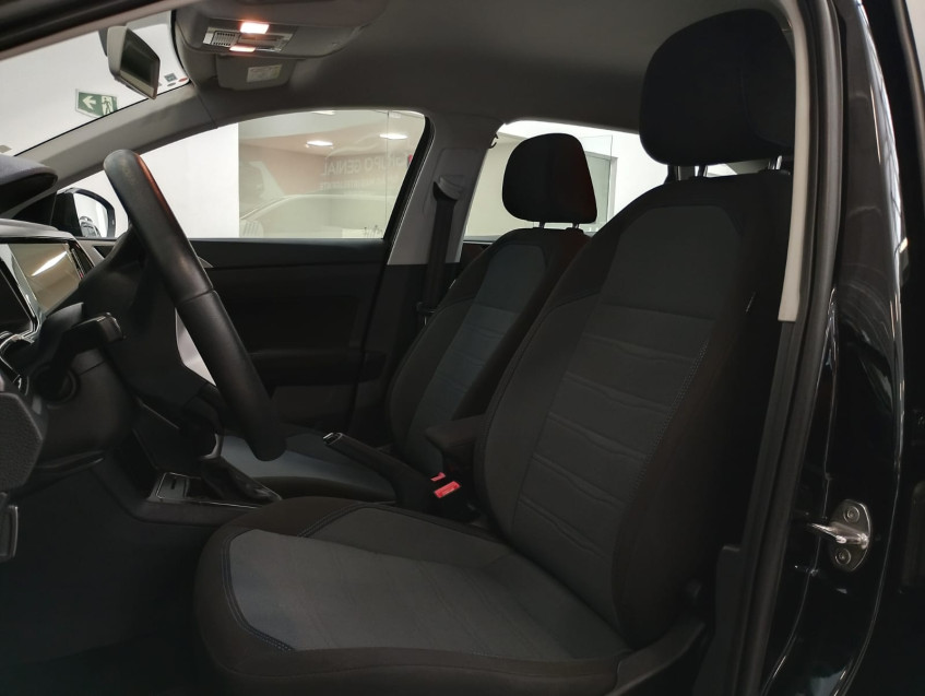 volkswagen nivus 1.0 200 tsi total flex comfortline at 23/24 seminovo