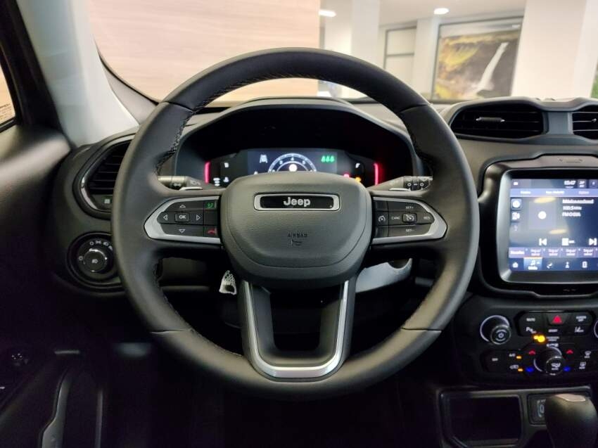 jeep renegade 1.3 t270 turbo flex sahara at6 25/26 0km jeep renegade 1.3 t270 turbo flex sahara at6 25/26 0km