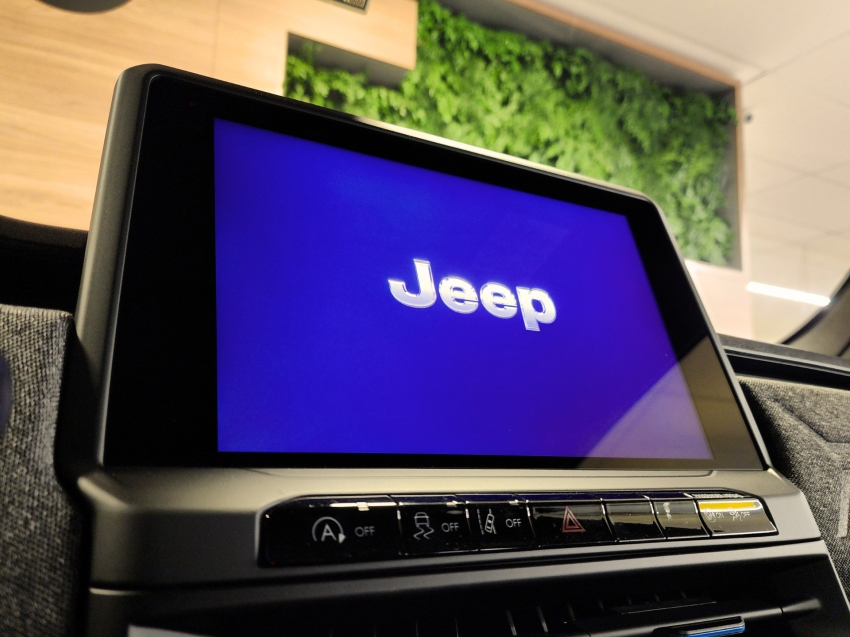 jeep renegade 1.3 t270 turbo flex altitude at6 26/27 0km9