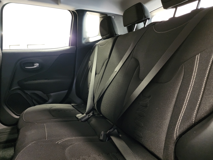 jeep renegade sport 1.3 t270 turbo flex at6 25/26 0km jeep renegade sport 1.3 t270 turbo flex at6 25/26 0km