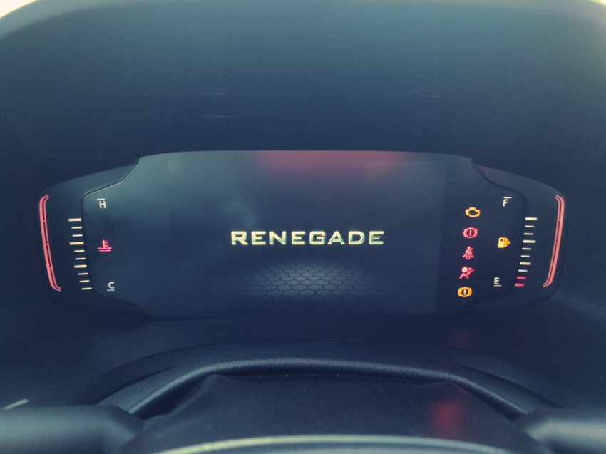 jeep renegade 1.3 t270 turbo flex longitude at6 24/25 seminovo9