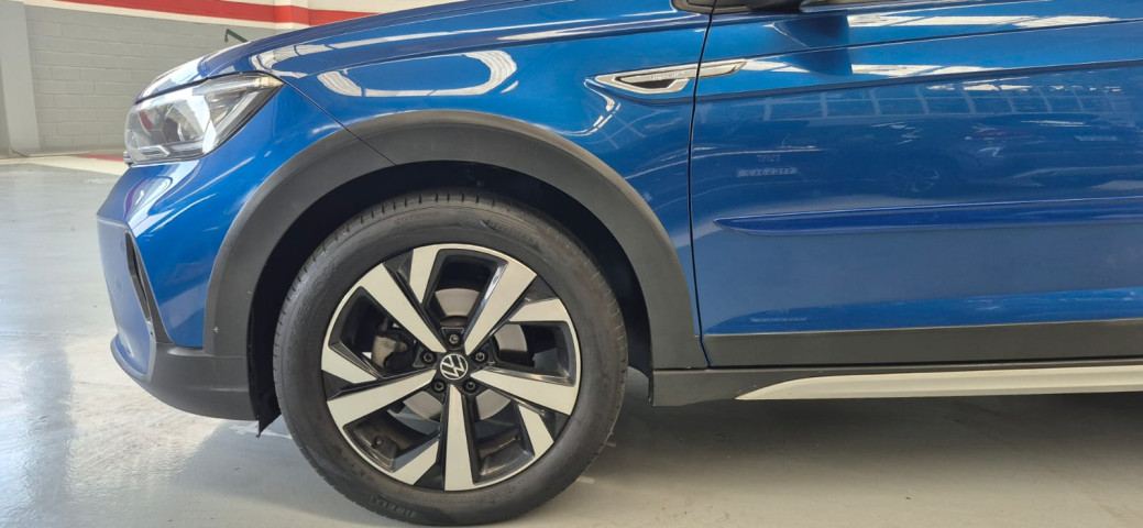 volkswagen nivus 1.0 200 tsi total flex highline at 23/23 seminovo8