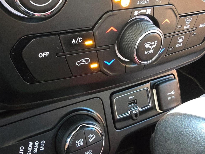 jeep renegade 2.0 16v turbo diesel longitude 4p 4x4 automatico 1.8 20207