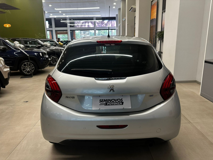 peugeot 208 1.2 allure 12v flex 4p man 17/18 seminovo4