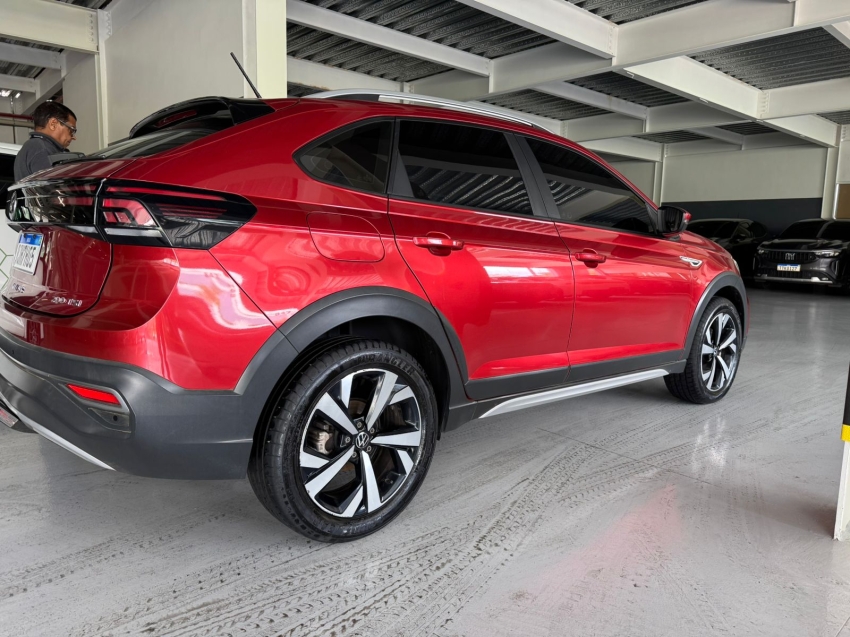 volkswagen nivus 1.0 200 tsi total flex highline automatico 4p 20224