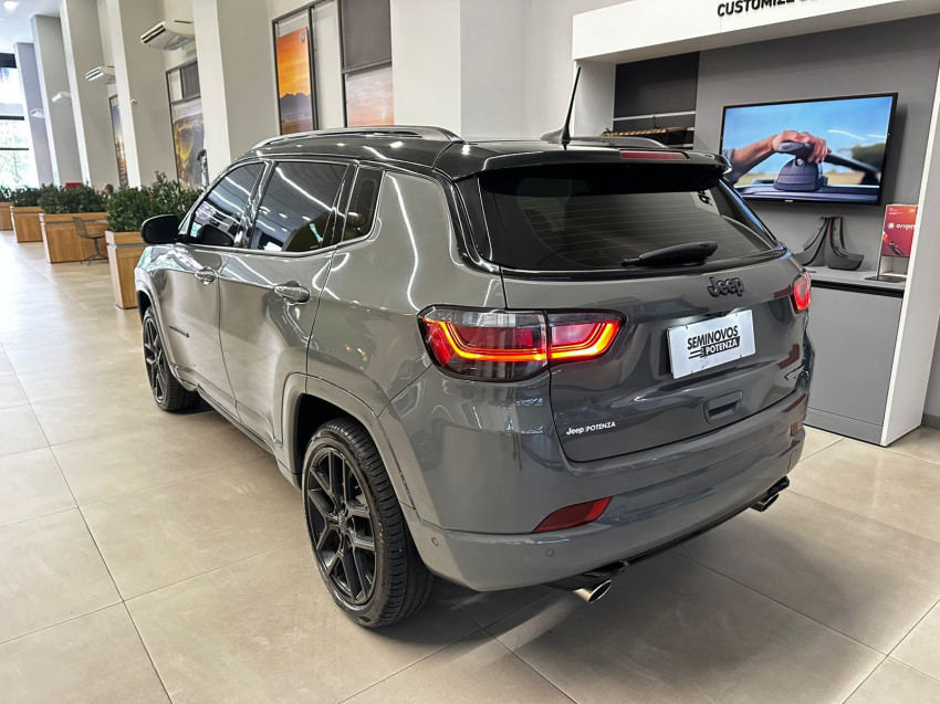 jeep compass 2.0 hurricane 4 turbo gasolina blackhawk at9 24/25 seminovo3