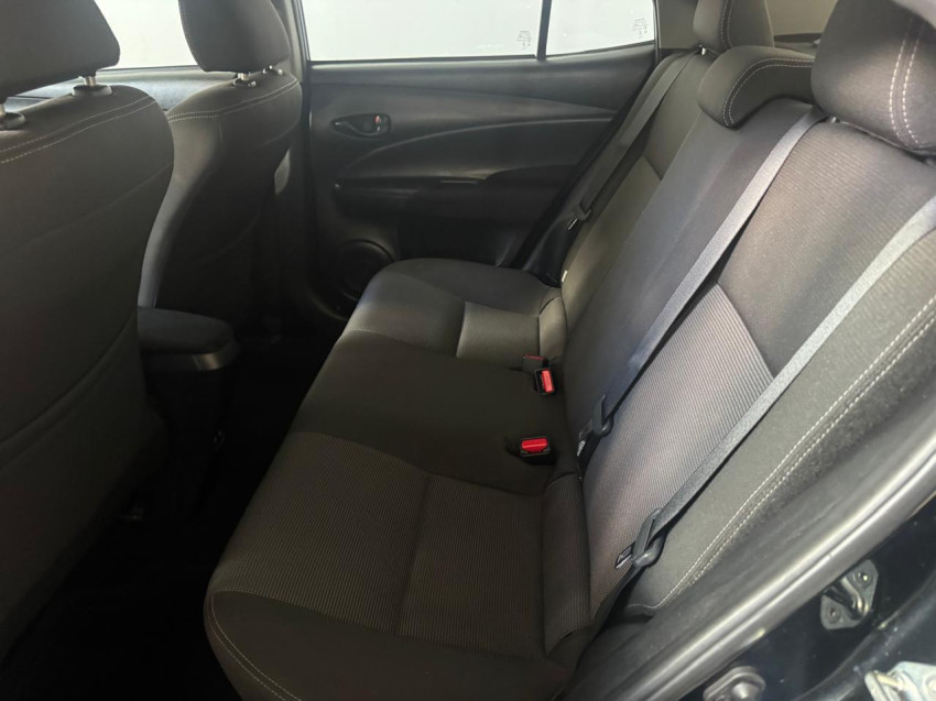 toyota yaris 1.5 16v flex sedan xl multidrive 24/25 seminovo7