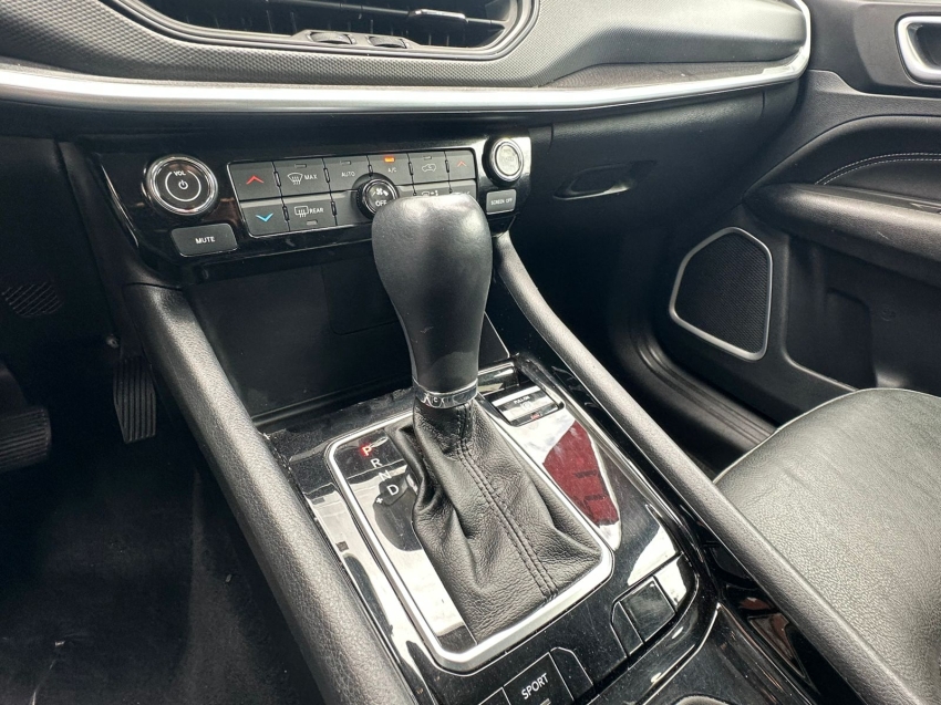 jeep compass 1.3 t270 turbo flex sport at6 24/25 seminovo12