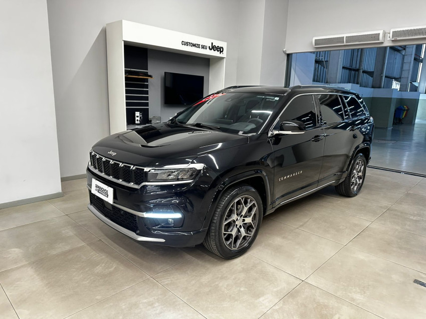 commander 1.3 t270 turbo flex overland at6 22/23 seminovo1