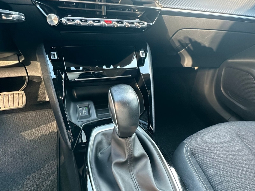 peugeot 2008 1.0 turbo 200 flex active cvt 9.9 4p automatico 202510