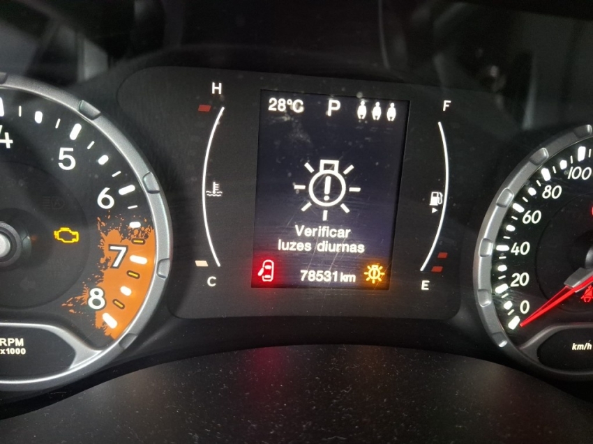 renegade 1.8 flex sport 4p automatico7
