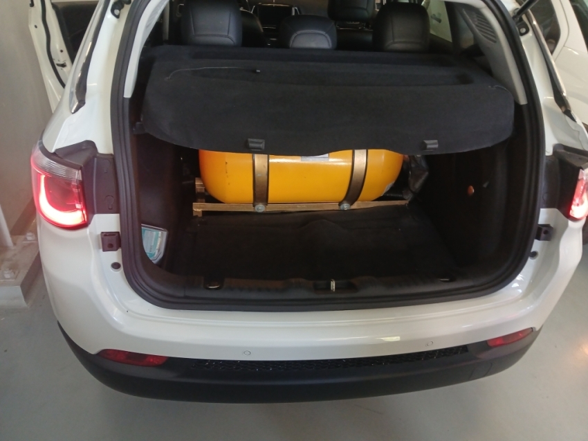jeep compass 2.0 16v flex longitude at 17/18 seminovo14