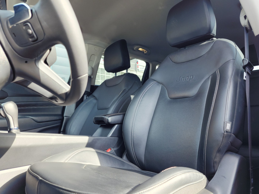 jeep compass 1.3 t270 turbo flex longitude at6 23/23 seminovo6