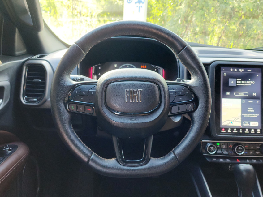 fiat toro 2.0 16v turbo diesel ranch 4wd at9 23/24 seminovo8