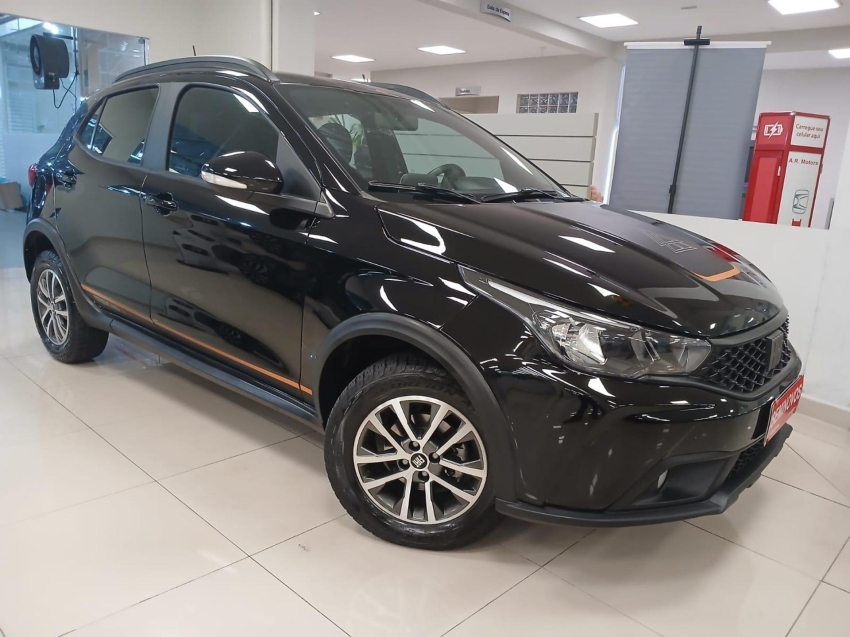 fiat/argo trekking 1.3 - baixo km aproveite!!!0