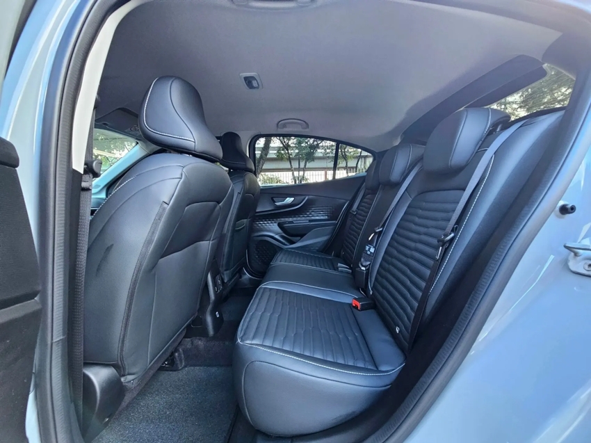 fiat fastback 1.0 turbo 200 hybrid audace cvt 9.9 hibrido 4p automatico 20257