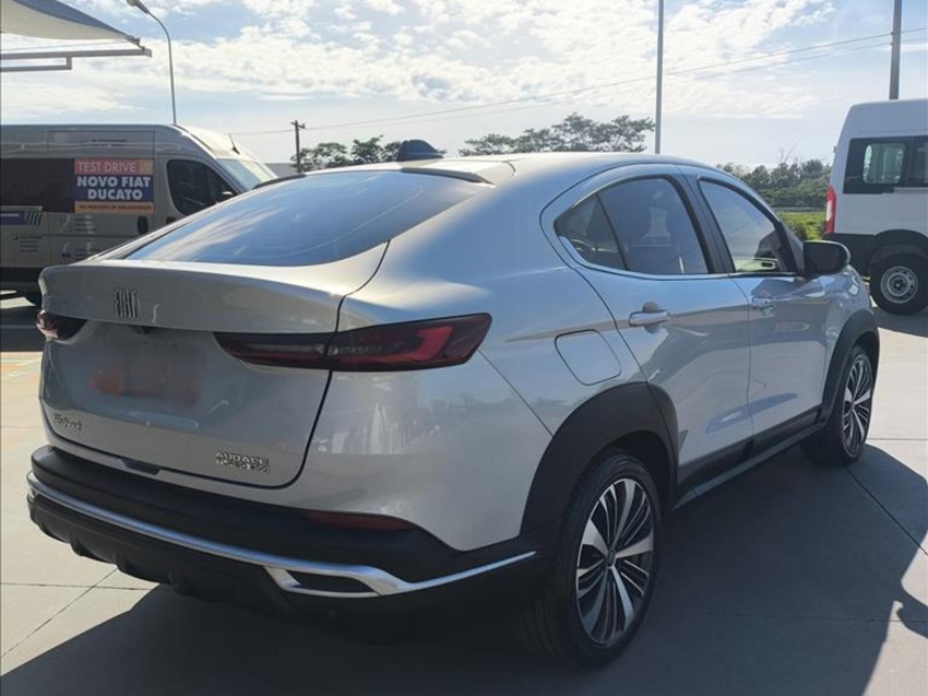 fastback 1.0 turbo 200 flex audace cvt6