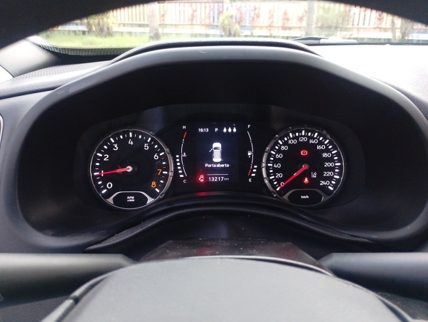 renegade 1.3 t270 turbo flex at6 - carro top!!!13