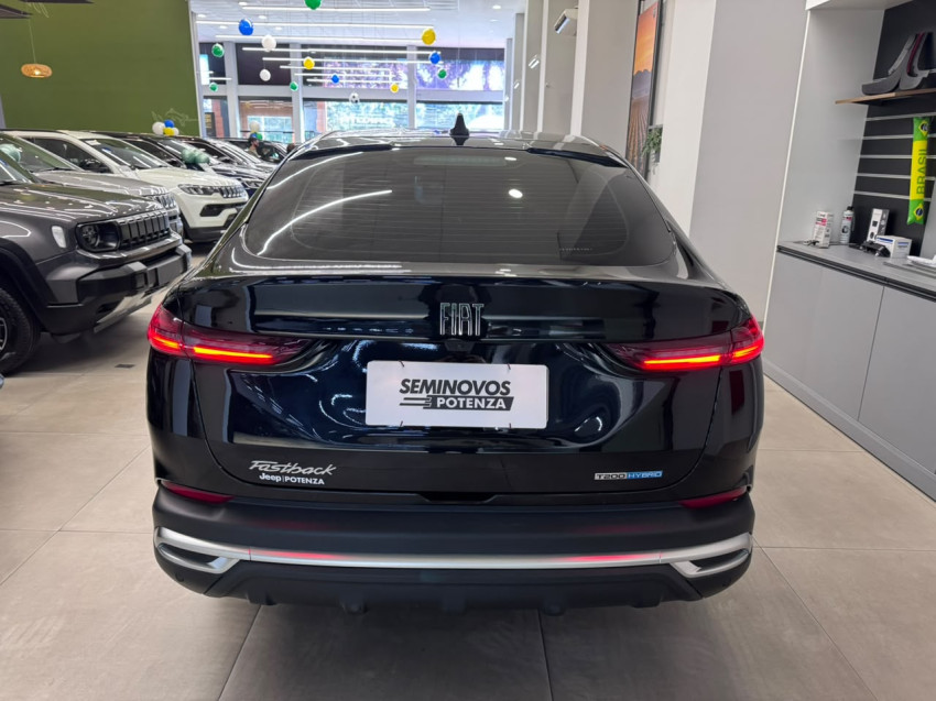 fiat fastback hibrido flex turbo t200 automatico com apenas 4700 km rodados super novo garantia de fabrica5