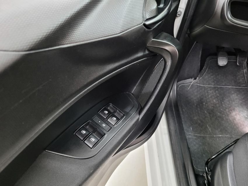 cronos drive 1.3 8v flex - sueper novo!!!9