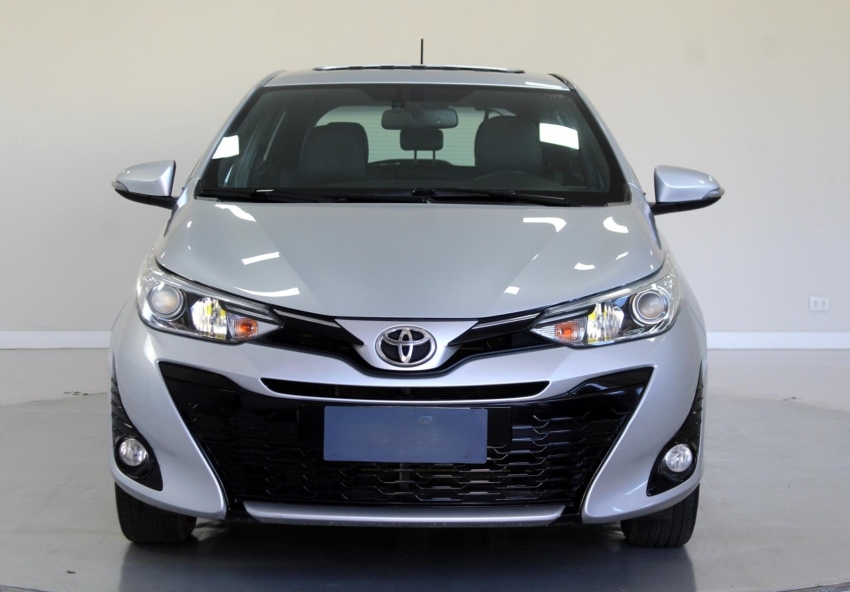 yaris 1.5 xls flex multidrive - completao novo demais!!!2
