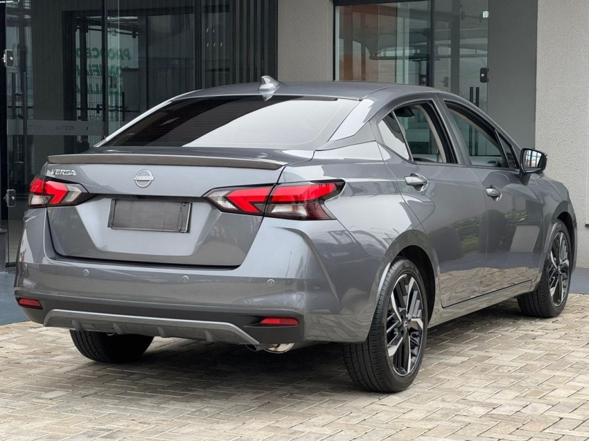 versa exclusive 1.6 16v flex automatico - novo demais!!!!4