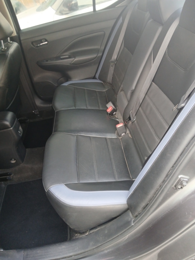 versa exclusive 1.6 16v flex automatico - novo demais!!!!8