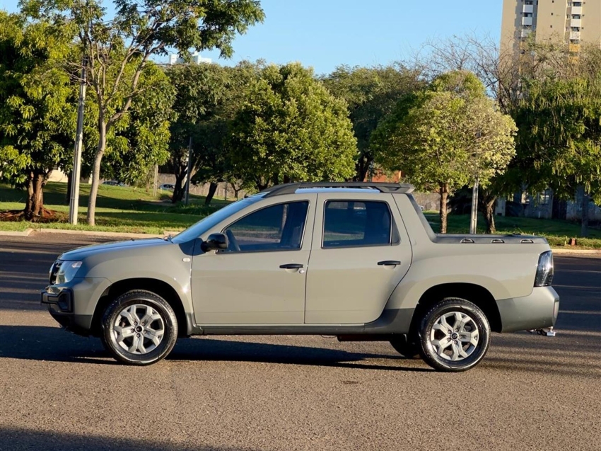 oroch 1.6 intence manuial - raridade!!!1
