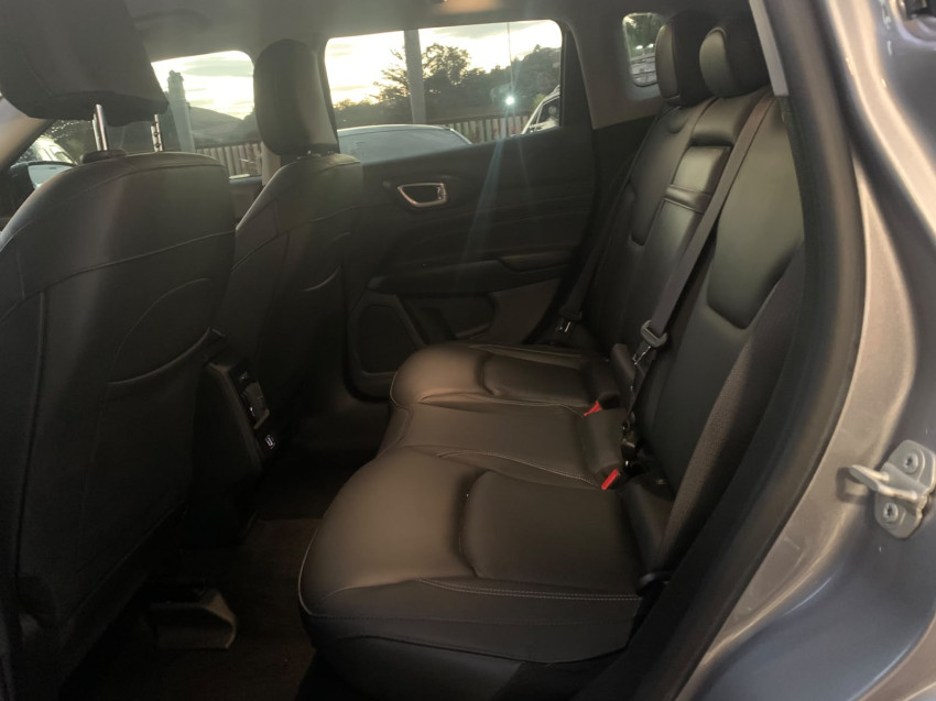 jeep compass 1.3 t270 turbo flex longitude at6 23/24 seminovo10