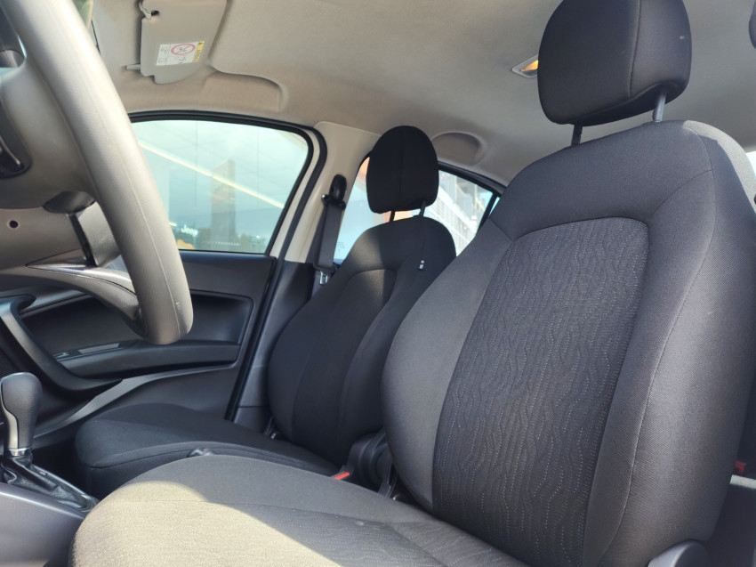 cronos drive 1.3 8v flex - novo demais!!!9