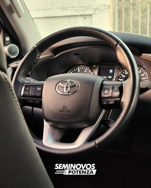 hilux 2.8 d-4d turbo diesel cd srx 4x4 - top demais!!!9