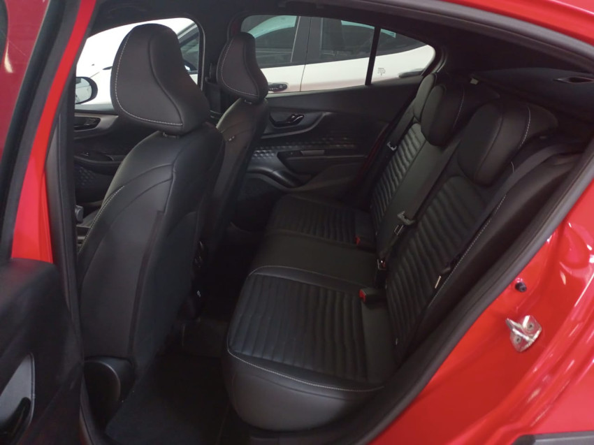 fiat fastback 1.3 turbo 270 flex limited edition at6 4p automatico 202310