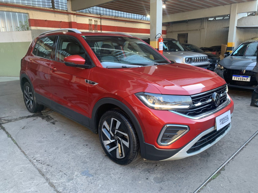 volkswagen t-cross 1.4 250 tsi total flex highline at 24/25 seminovo0
