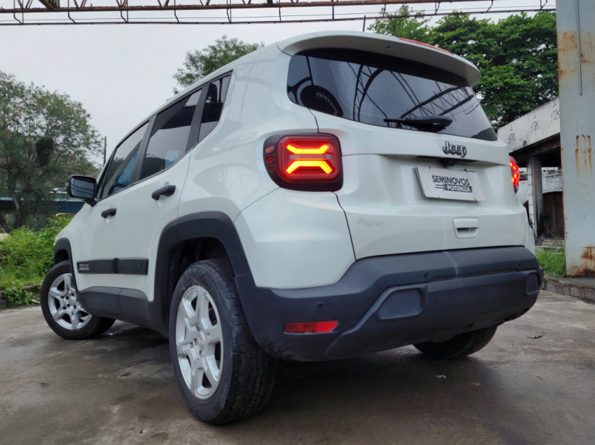 jeep renegade 1.3 t270 turbo flex at6 23/24 seminovo4