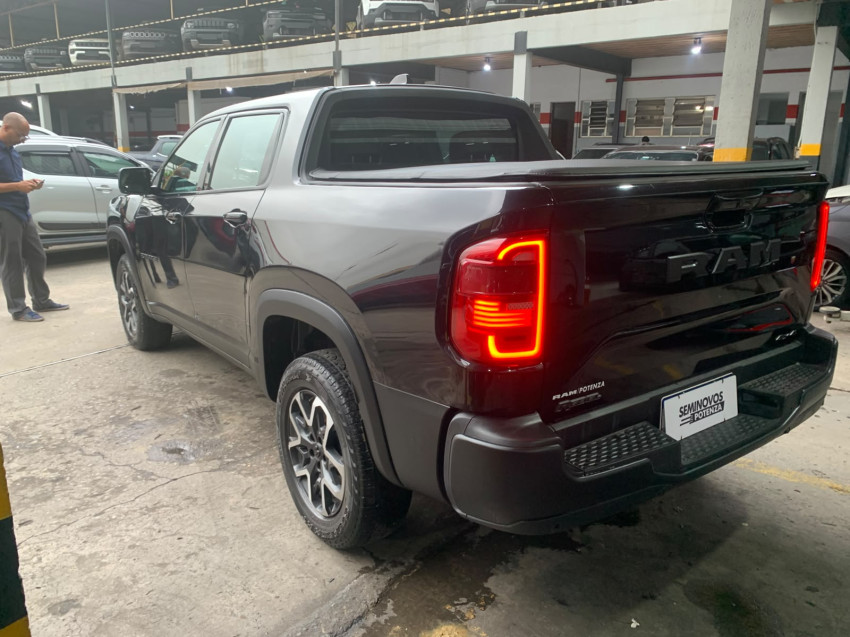 ram rampage 2.0 turbo diesel rebel 4x4 at 24/24 seminovo5