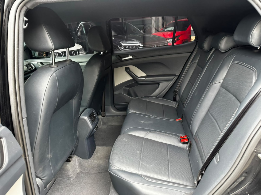 volkswagen t-cross 1.4 250 tsi total flex highline at 22/23 seminovo10