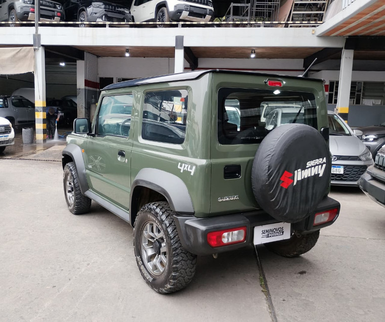 SUZUKI JIMNY 1.5 GASOLINA SIERRA 4YOU 4X4 AT 23/24 SEMINOVO5