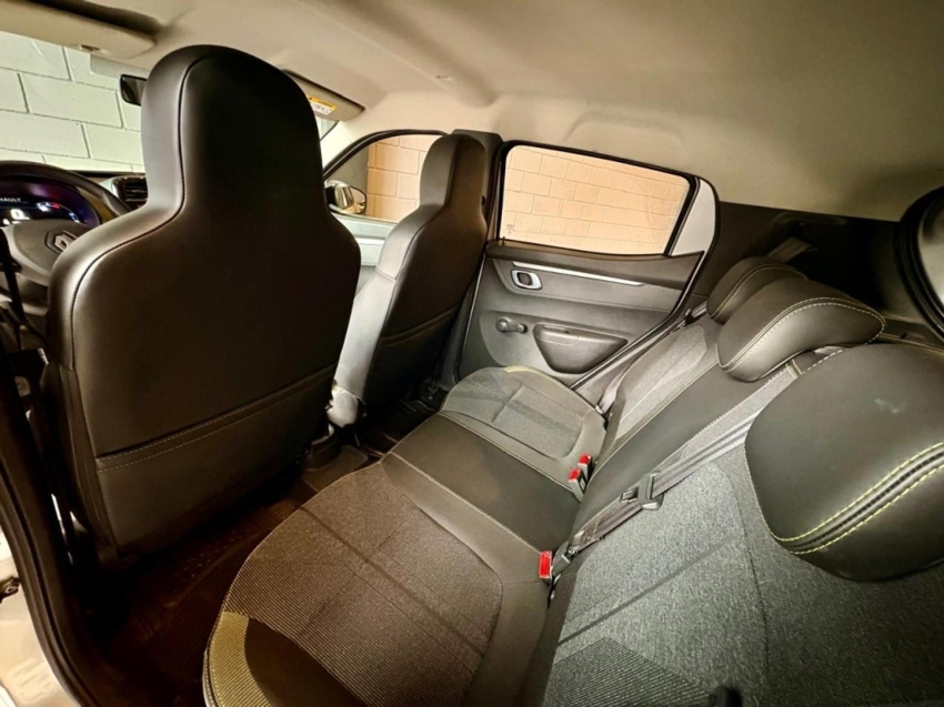 KWID 1.0 12V SCE FLEX OUTSIDER MANUAL - NOVO DEMAIS!!!9