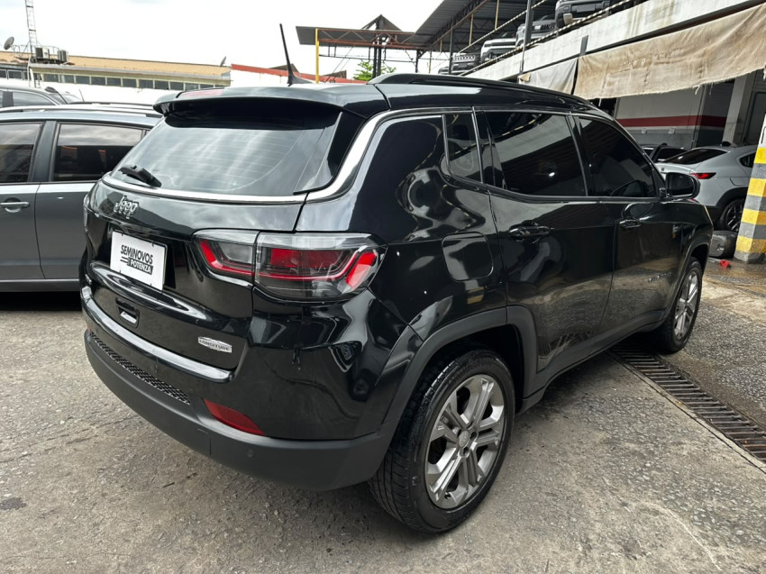 JEEP COMPASS 1.3 T270 TURBO FLEX LONGITUDE AT6 23/24 SEMINOVO5