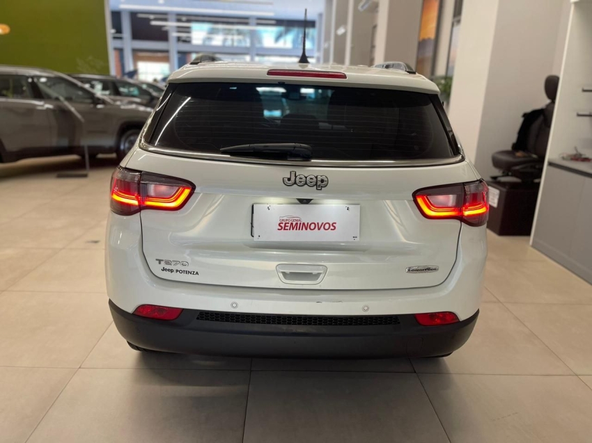 JEEP COMPASS 1.3 T270 TURBO FLEX LONGITUDE AT6 21/22 SEMINOVO4