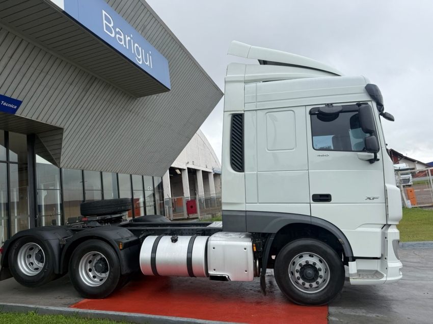 daf xf fts sc comfort d2,85 td520+370l diesel 2p automatico 20220