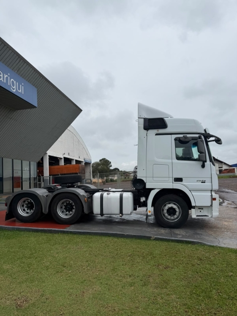 mercedes-benz actros 2546ls diesel 2p automatico 20201