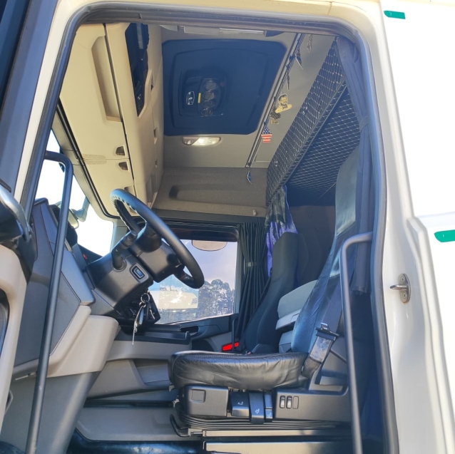 scania r 450 a 6x4 diesel 2p automatico 202012