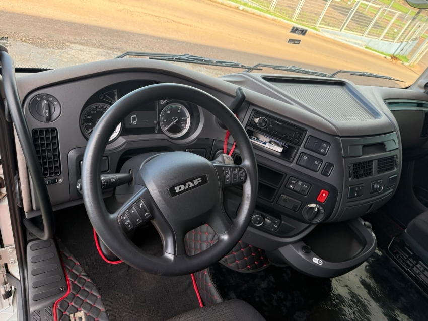 daf xf fts sc comfort td520+370l 530hp diesel 2p automatico 20245