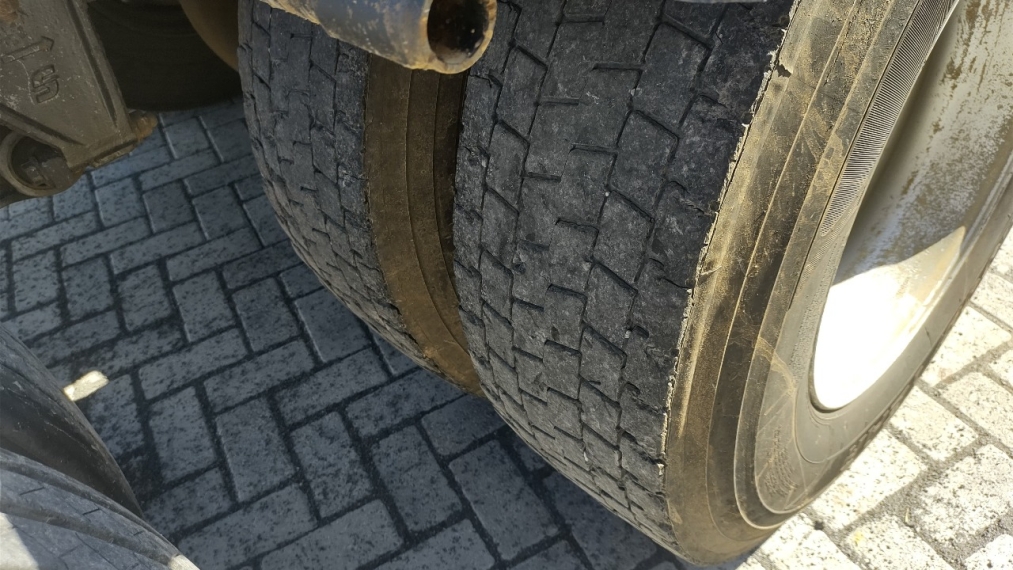 volkswagen 25420 6x2 diesel 2p automatico 2019