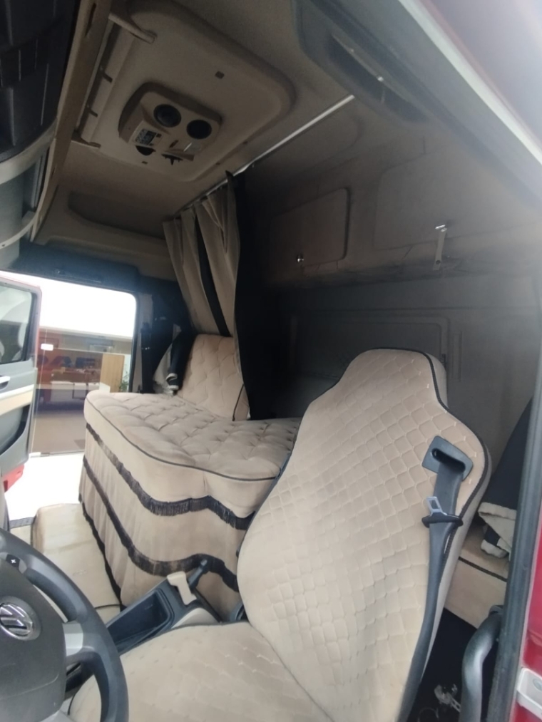 volkswagen meteor 28.460 6x2 diesel 2p automatico 202214