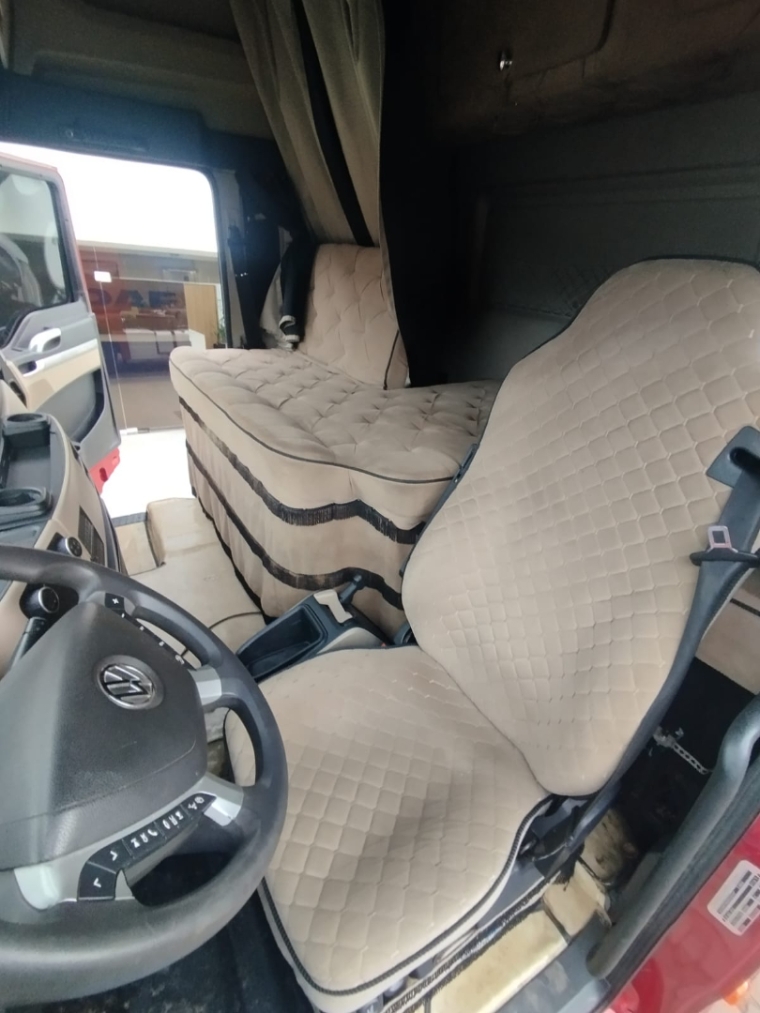 volkswagen meteor 28.460 6x2 diesel 2p automatico 202212